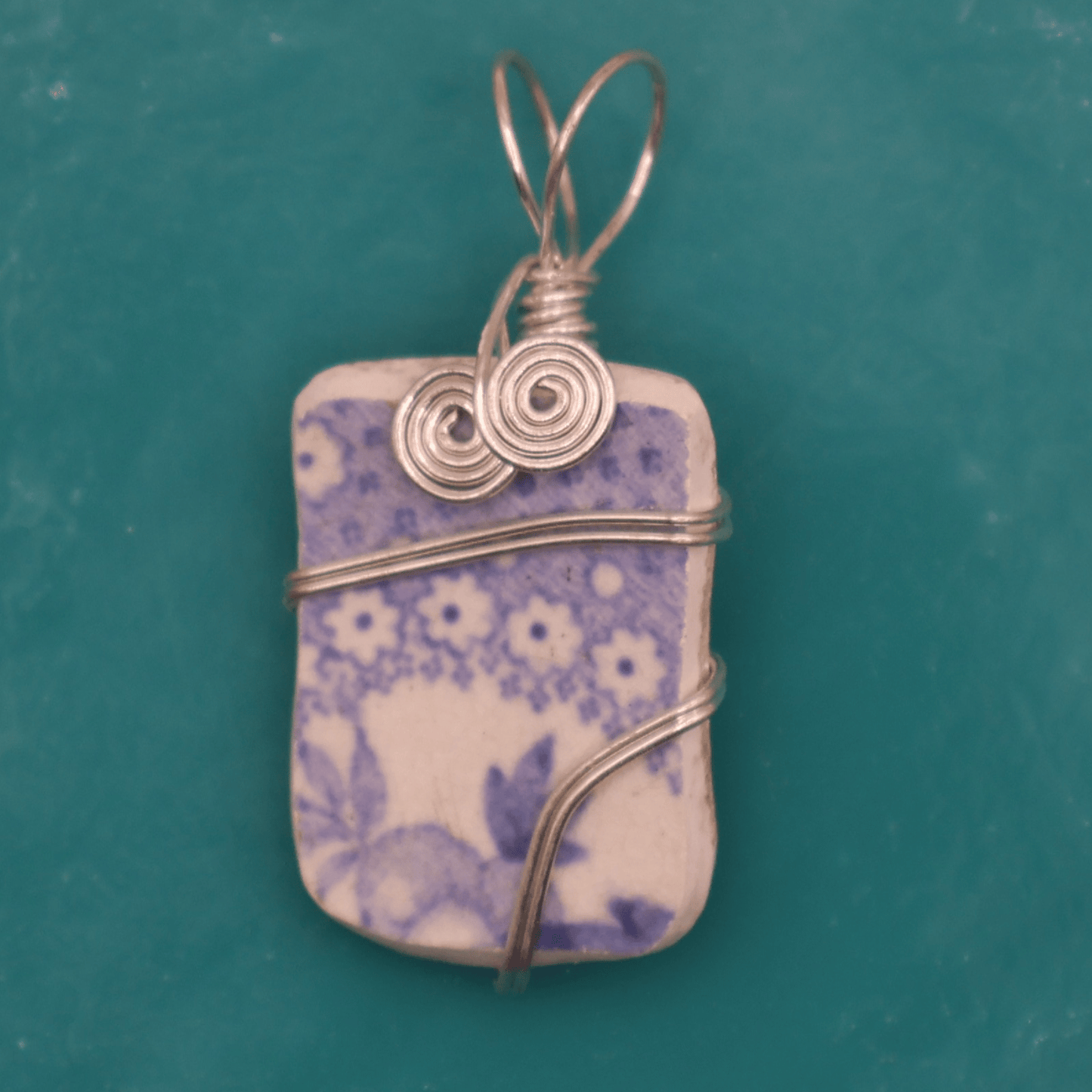 Chaney Pendant