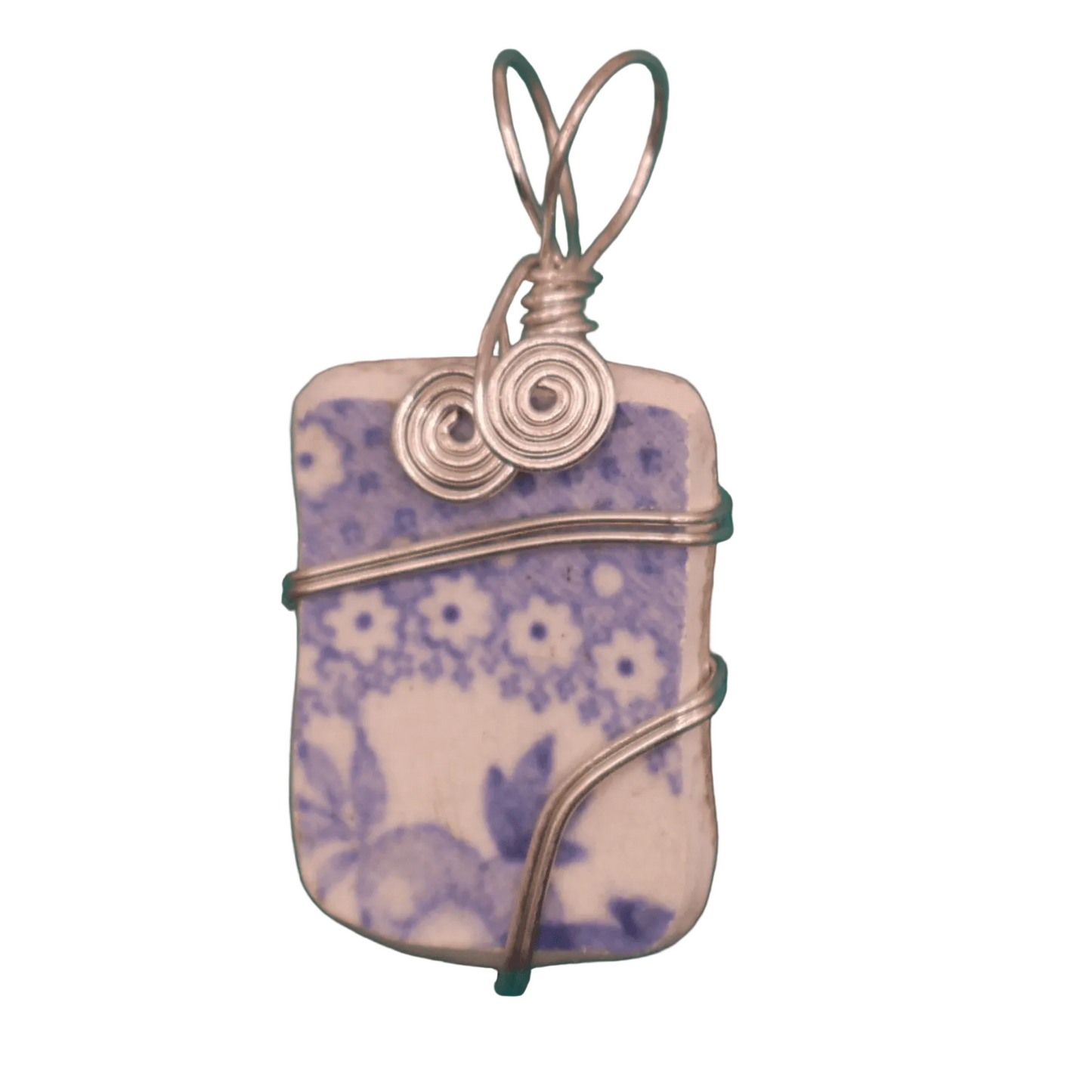 Chaney Pendant