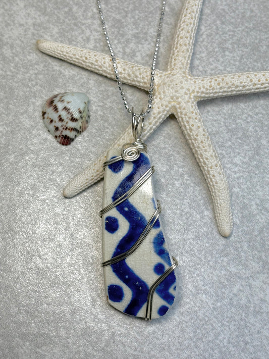 Chaney Pendant