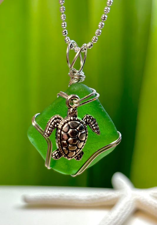 Kelly Green Sea Glass Pendant with Turtle Charm