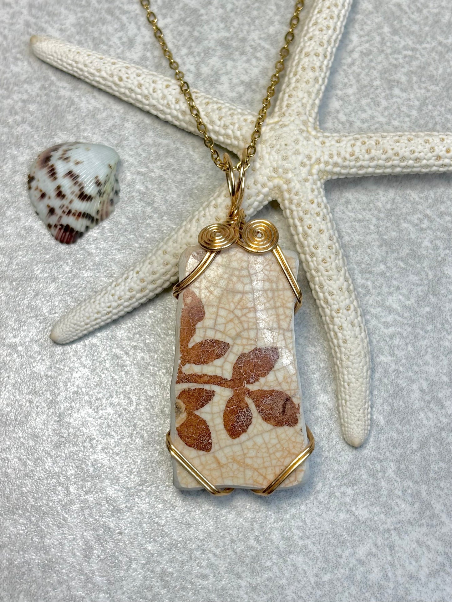 Chaney Pendant